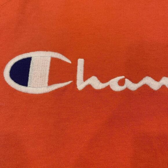 Champion Embroidered Cotton Heritage Tee S NWT - Picture 2 of 4